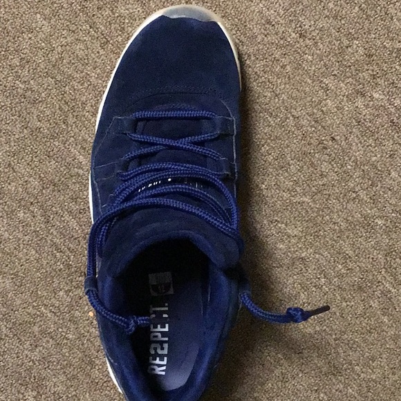 Jordan 11 Re2pect Derek jeter - Picture 4 of 4